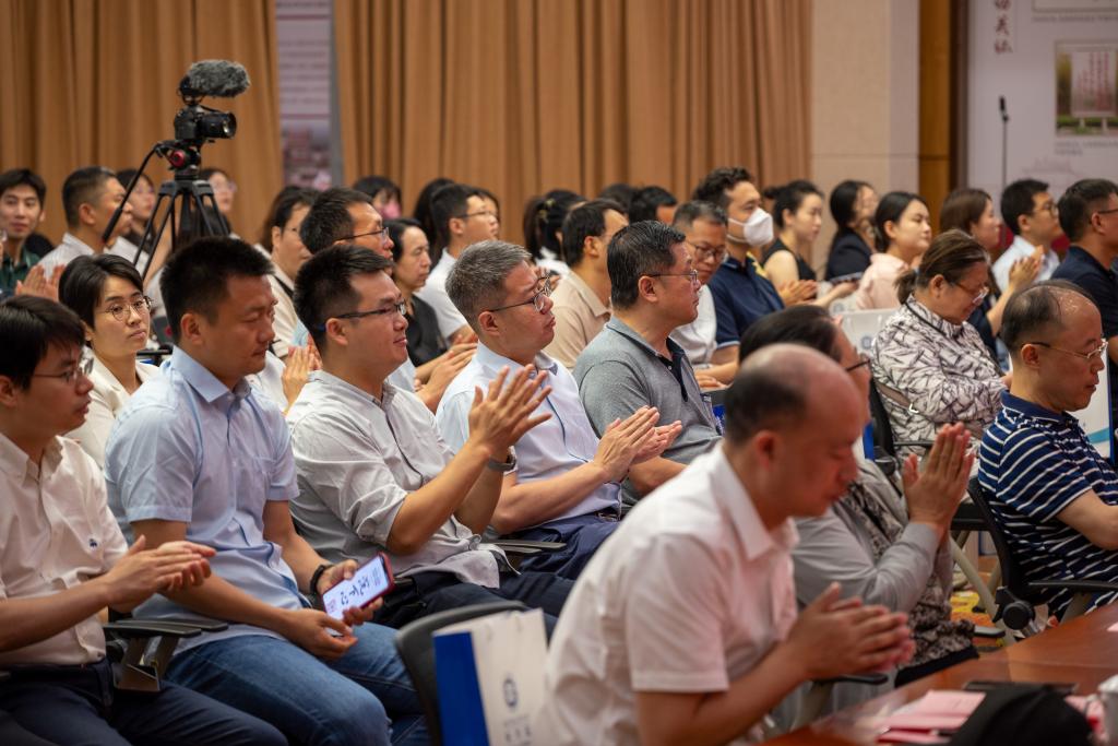 88858cc永利官网学科发展高端论坛顺利举办